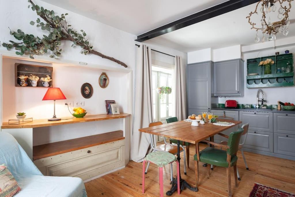 A Boemia Street Studio Apartment